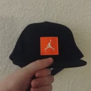 Nike air flat brim hat